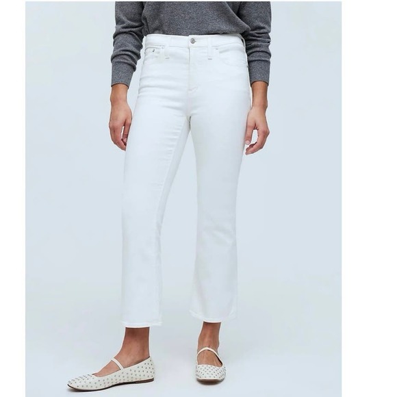 Madewell Denim - Madewell Petite Mid Rise Kick Out Crop Jean 25P Pure White NJ430 NWT